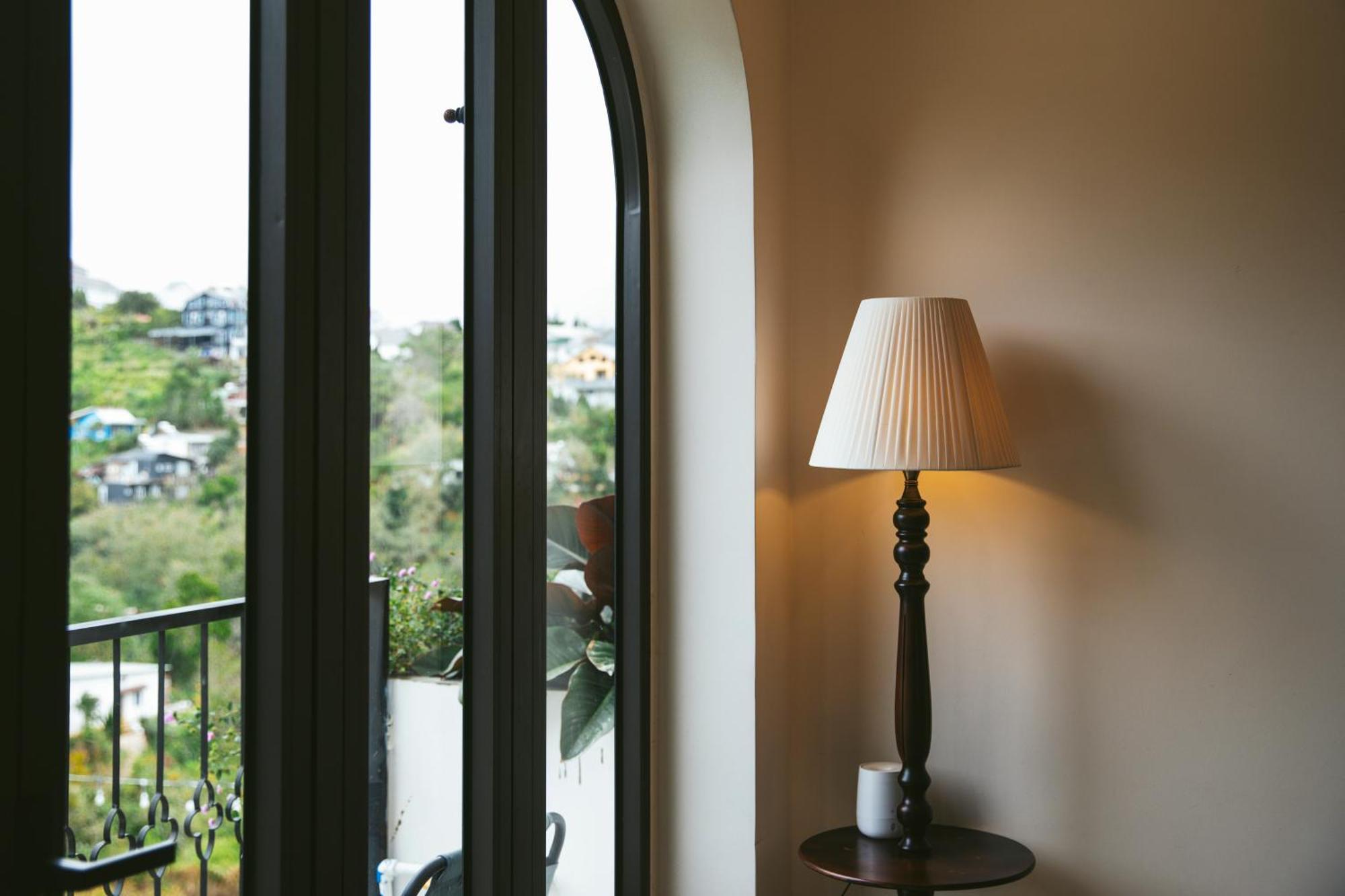 He Maison Boutique Stay & Cafe ダラット エクステリア 写真