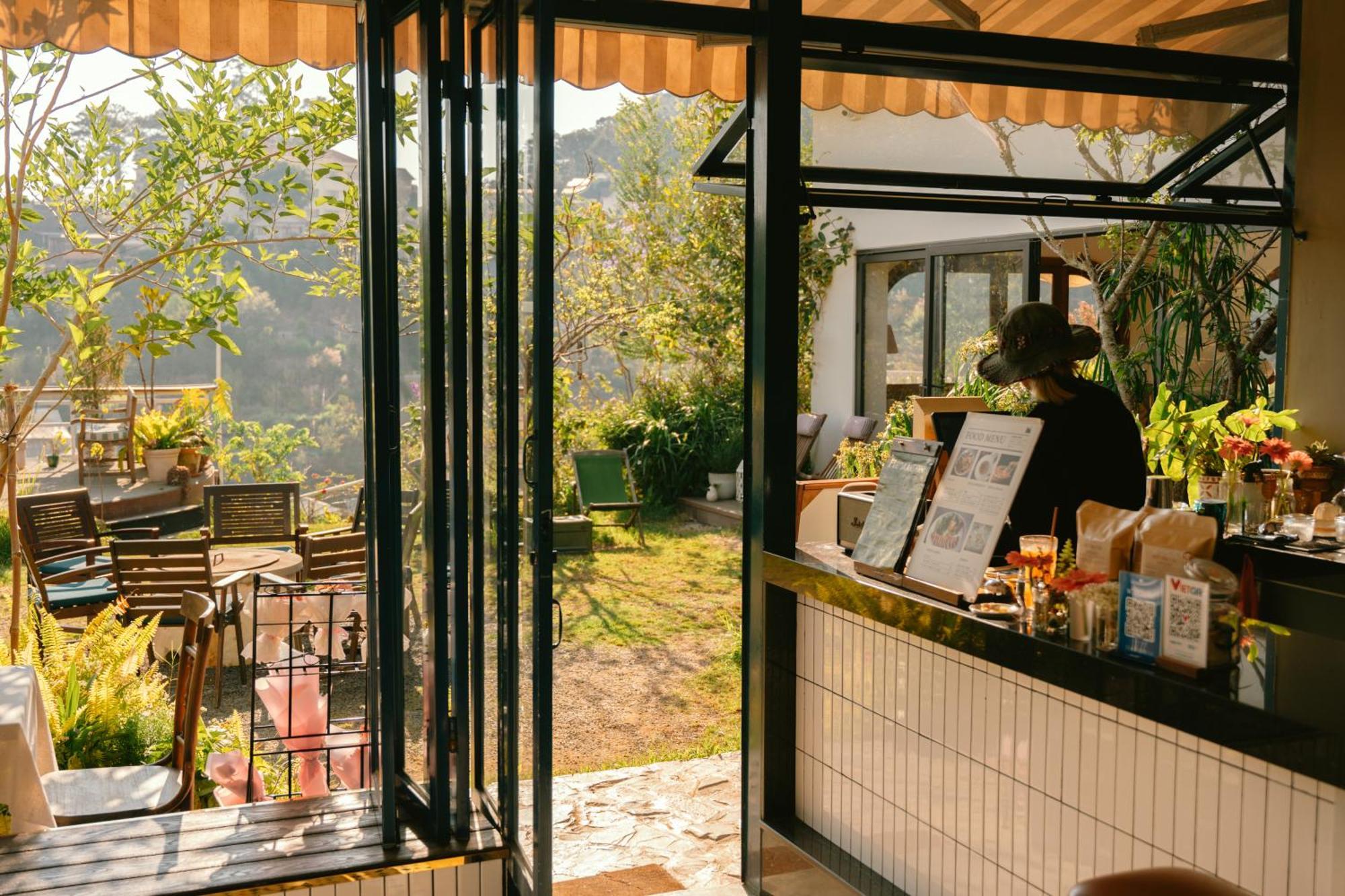 He Maison Boutique Stay & Cafe ダラット エクステリア 写真