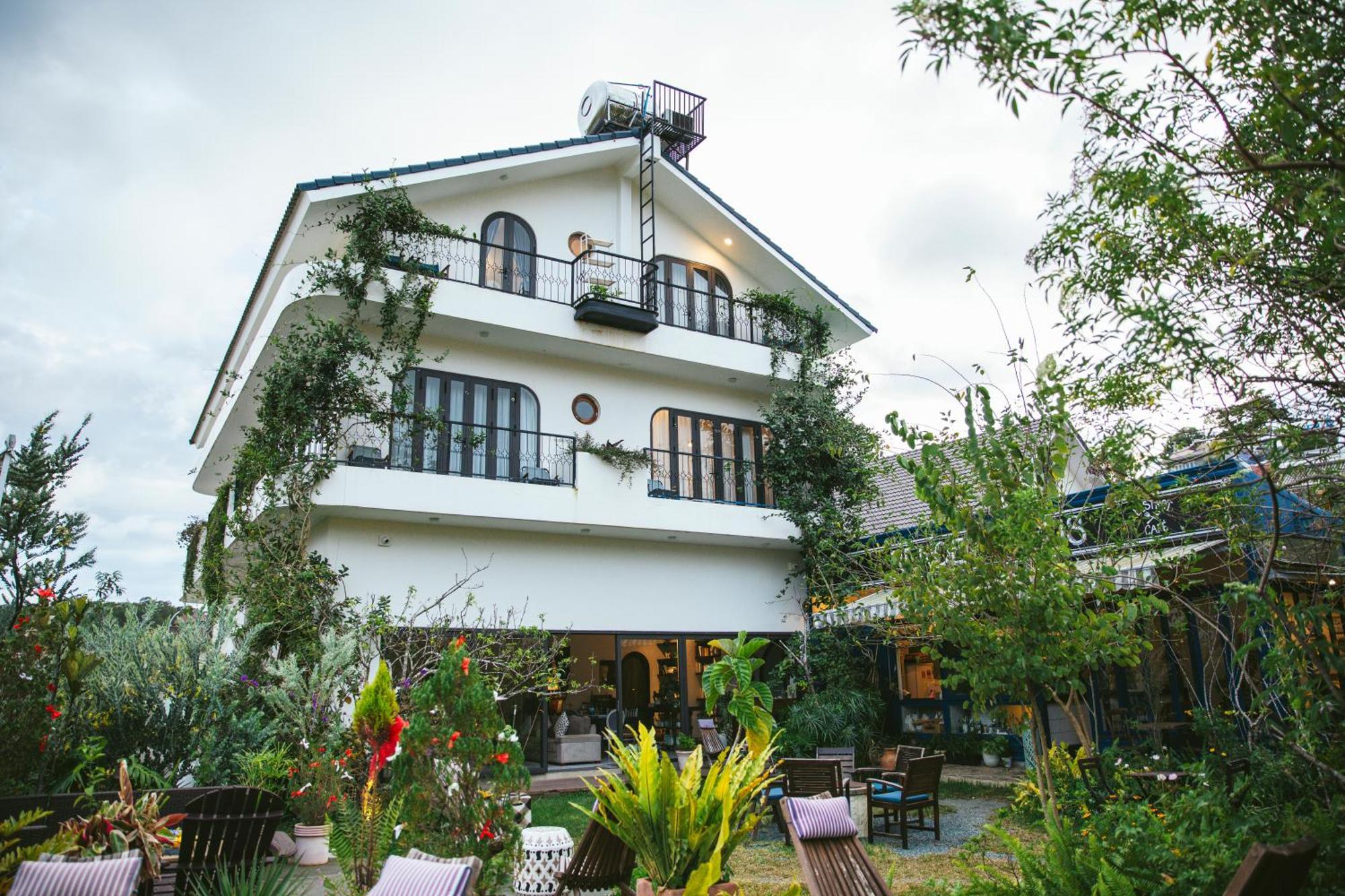 He Maison Boutique Stay & Cafe ダラット エクステリア 写真