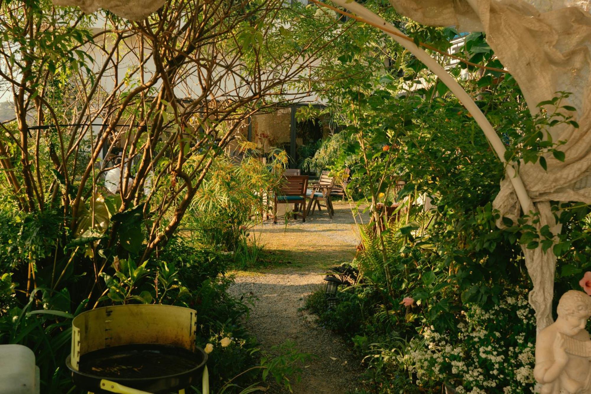 He Maison Boutique Stay & Cafe ダラット エクステリア 写真